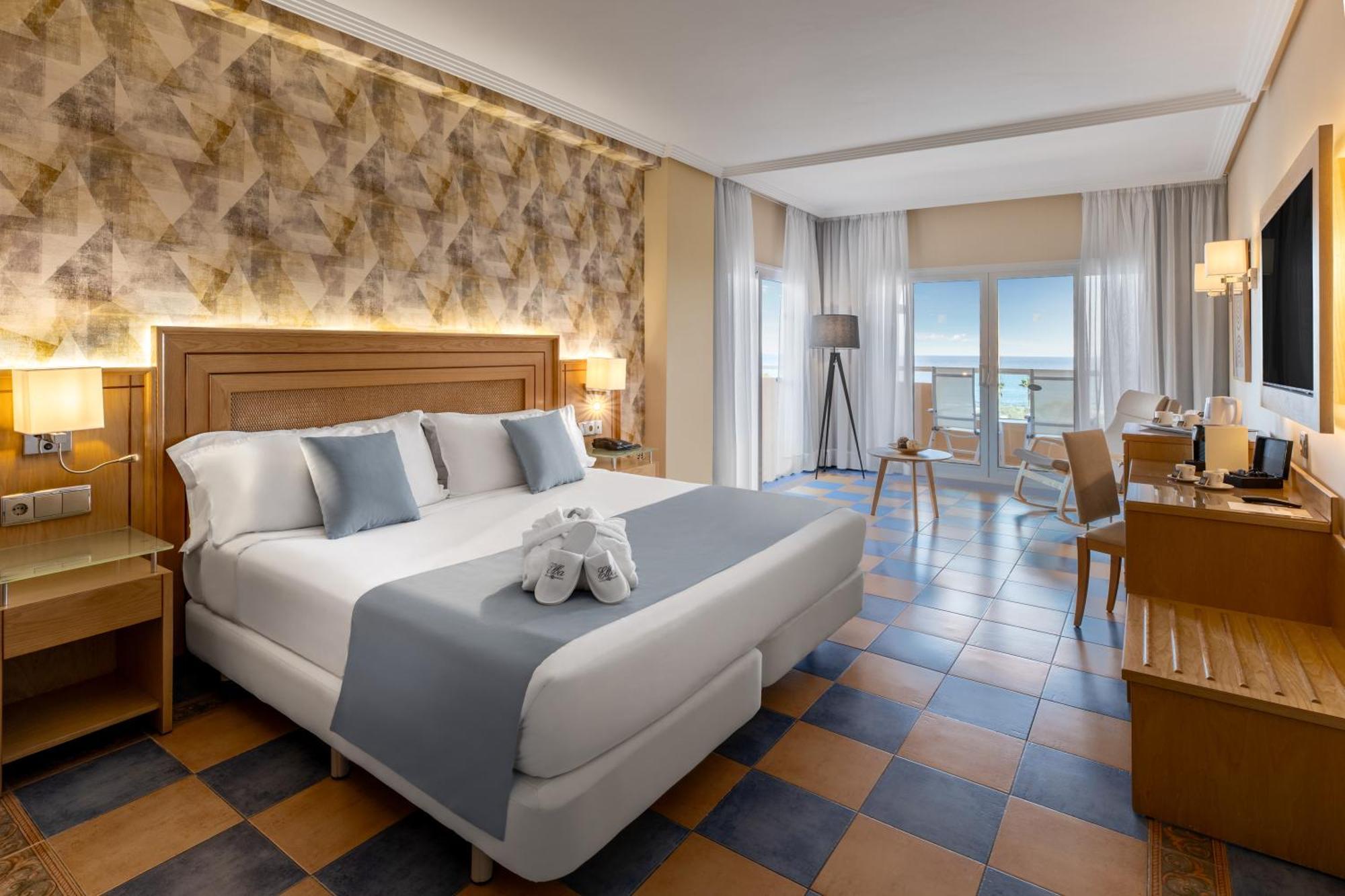 Elba Sara Beach&golf Resort 4*