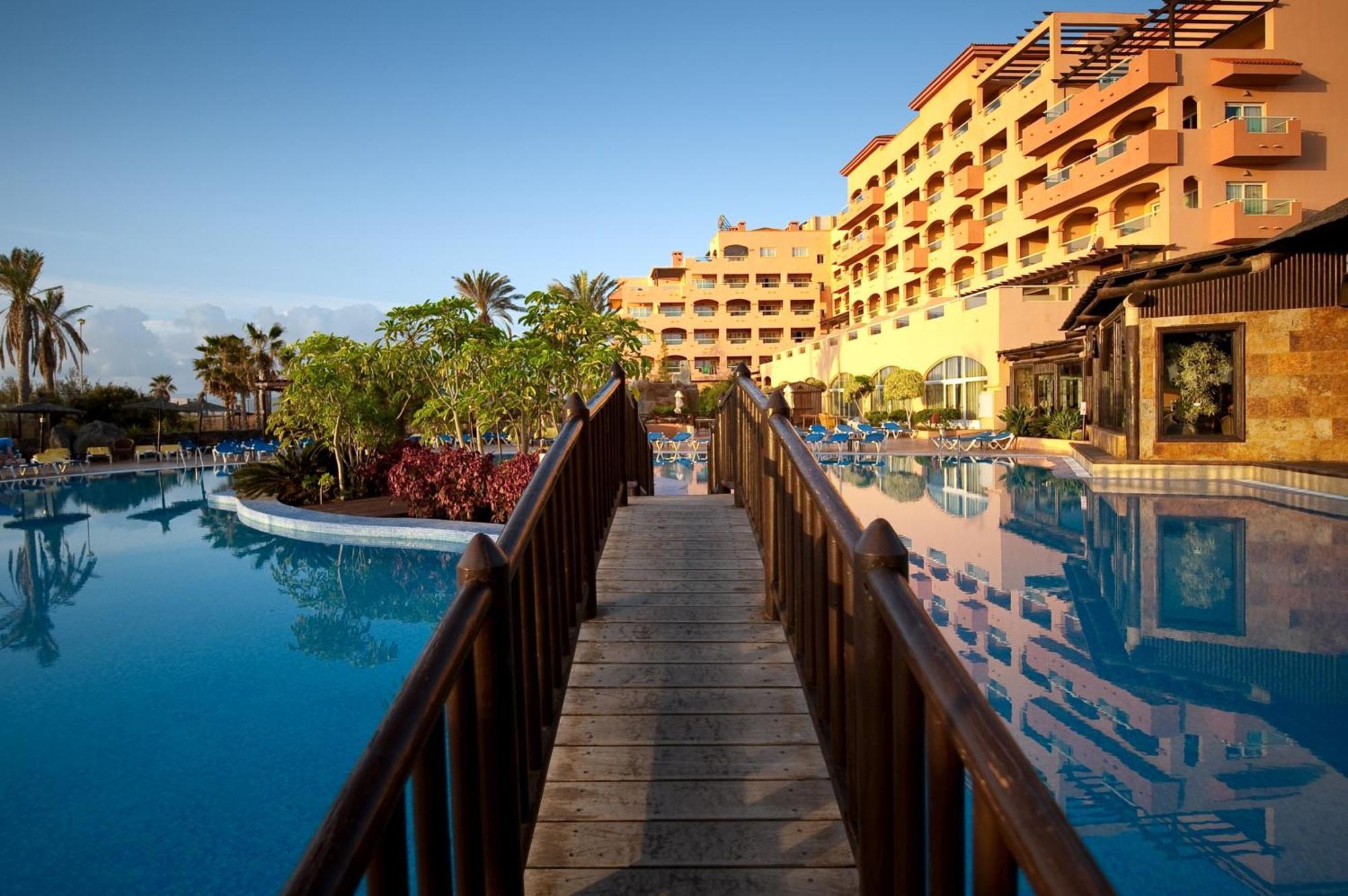 Resort Elba Sara Beach&golf 4*